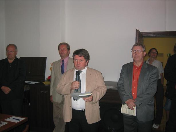 PICT0004.JPG